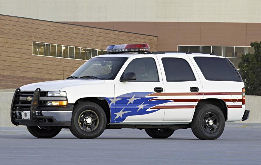  Chevrolet Tahoe Police 2004 года  (фото 17 из 20)